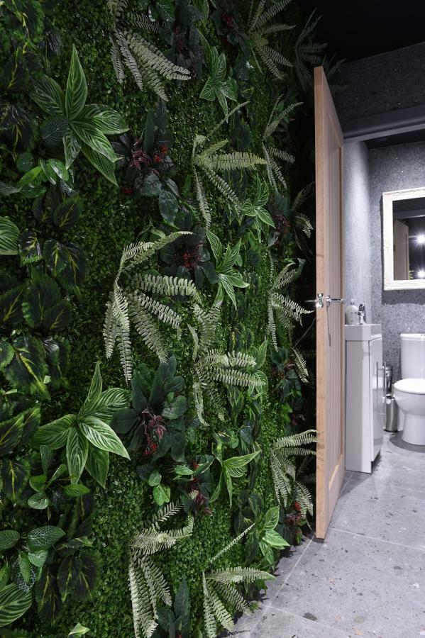 La Jungle Du Swan Apartment Manchester Luaran gambar