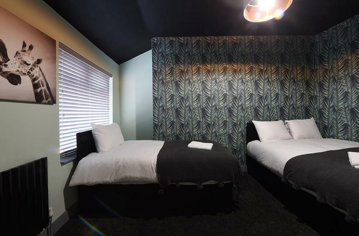 La Jungle Du Swan Apartment Manchester Luaran gambar