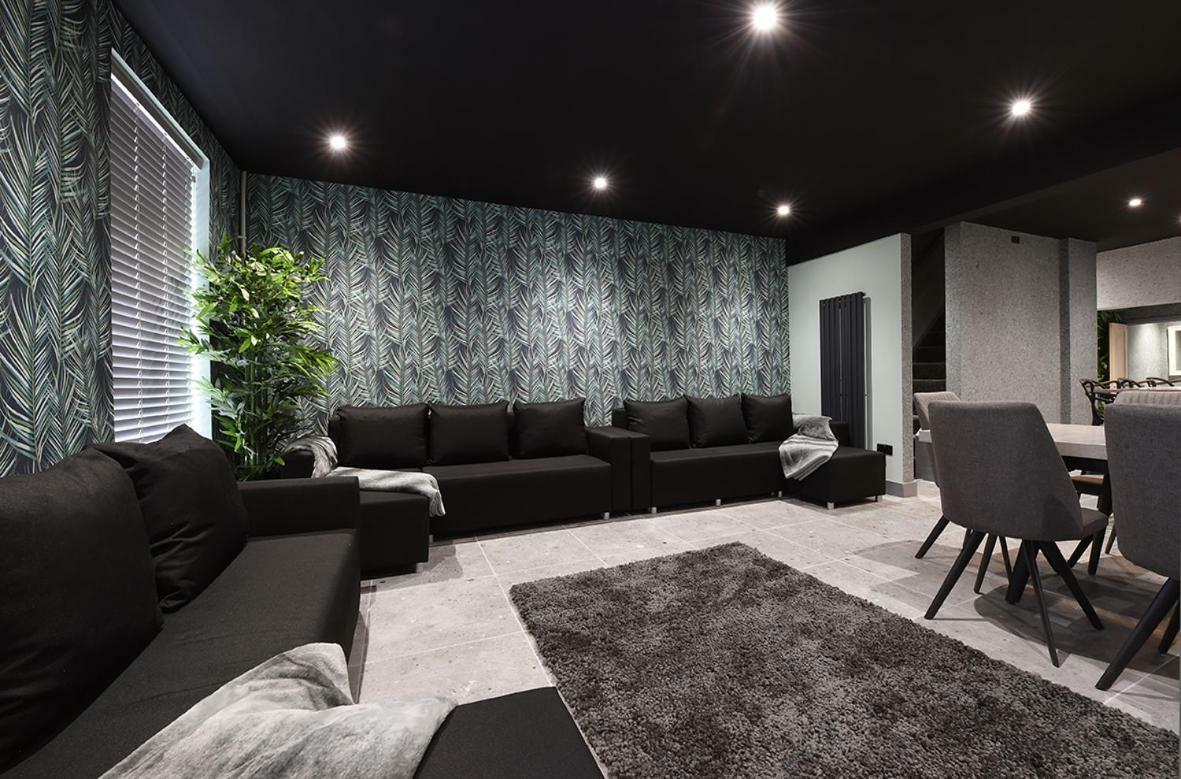 La Jungle Du Swan Apartment Manchester Luaran gambar